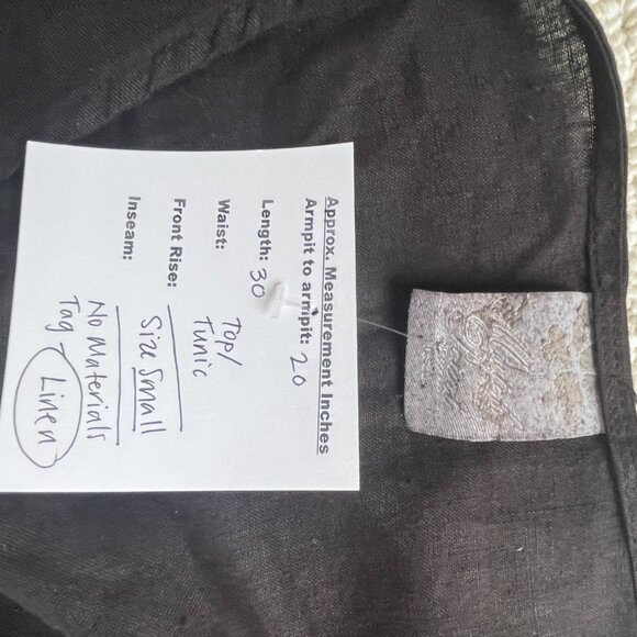 2/$30 Match Point Linen Tunic Size Small - Picture 4 of 4